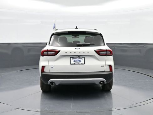 New 2025 Ford Escape SE image 6