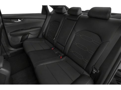 Used 2024 Kia Forte GT-Line w/ GT-Line Premium Package FWD image 8