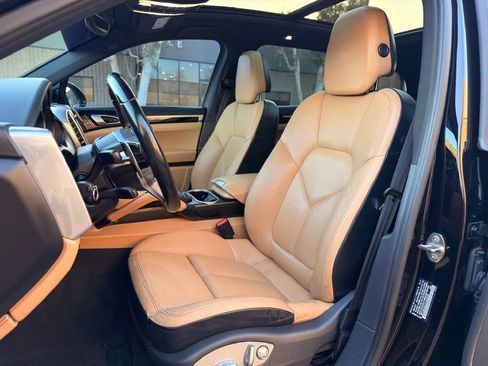 Used 2015 Porsche Cayenne Diesel image 22