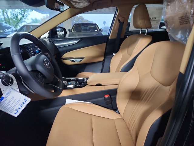 New 2026 Lexus NX 350 AWD image 11