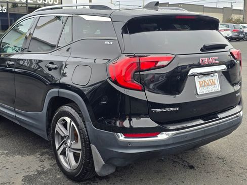 Used 2020 GMC Terrain SLT w/ Preferred Package AWD/4WD image 9