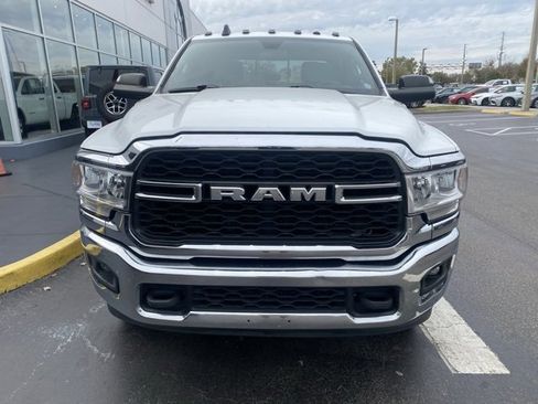Used 2022 RAM 3500 Tradesman w/ Chrome Appearance Group image 3