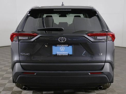 Used 2024 Toyota RAV4 LE image 9