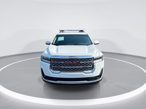 Used 2020 GMC Acadia Denali w/ Technology Package FWD image 3