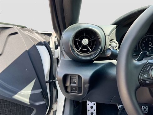 Used 2024 Toyota GR86 TRUENO Edition image 10