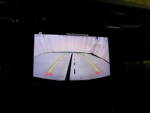 Used 2022 Jeep Grand Cherokee Laredo w/ Luxury Tech Group I image 33