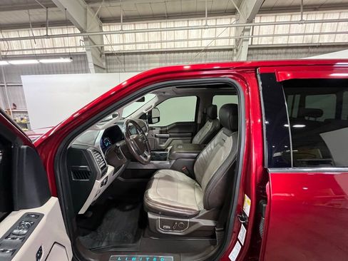 Used 2019 Ford F350 Limited image 15