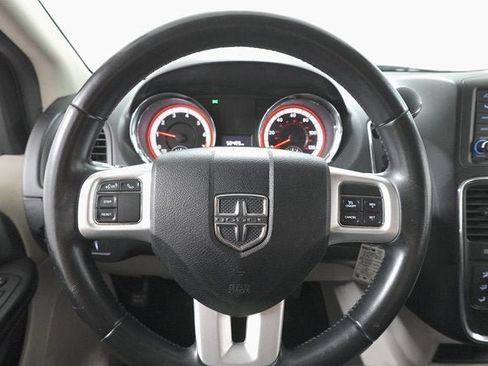 Used 2017 Dodge Grand Caravan SE w/ Power Window Group image 13