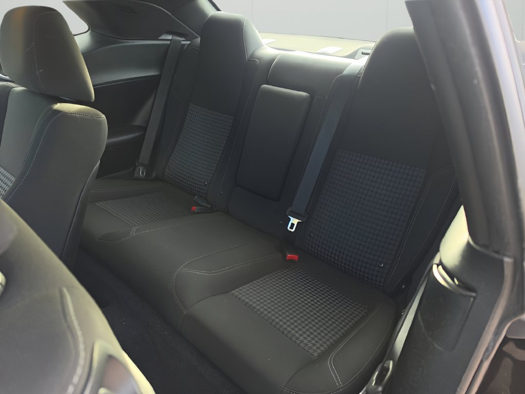 Used 2018 Dodge Challenger SXT RWD image 11