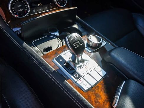 Used 2013 Mercedes-Benz SL 550 image 47