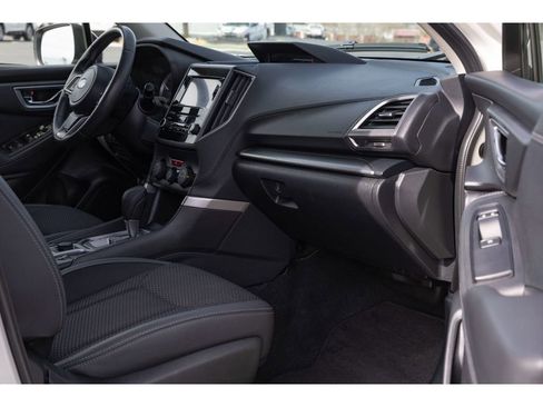 Used 2021 Subaru Forester Premium image 10