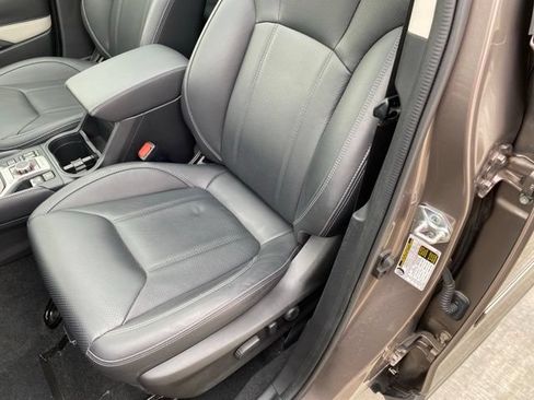 Used 2023 Subaru Forester Limited AWD/4WD image 18