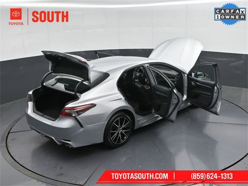 Used 2023 Toyota Camry SE image 57