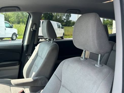 Used 2021 Honda Pilot EX image 15