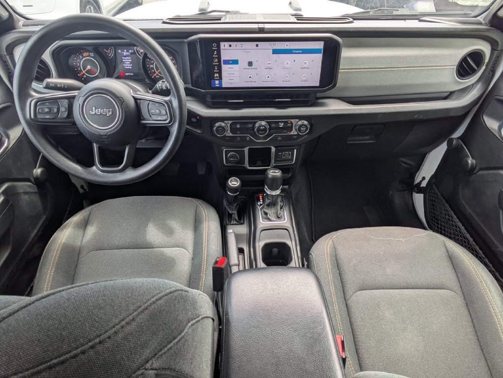 Used 2024 Jeep Wrangler Unlimited Sport AWD/4WD image 17