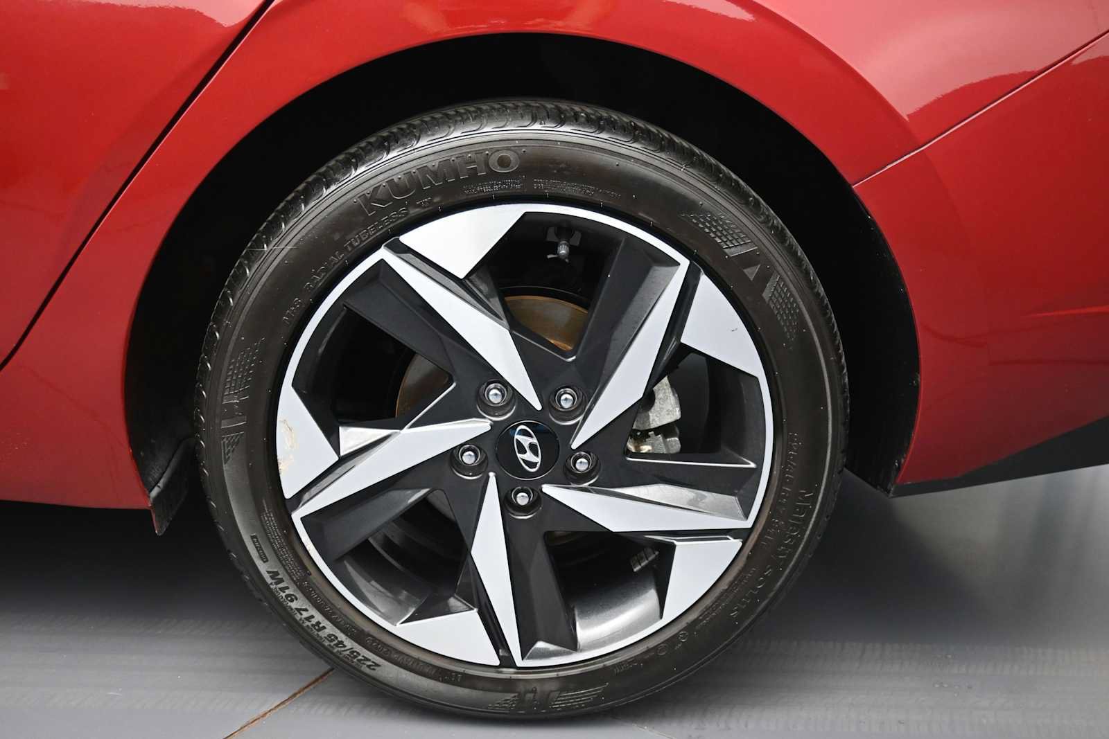 Certified 2023 Hyundai Elantra SEL w/ Convenience Package FWD image 15