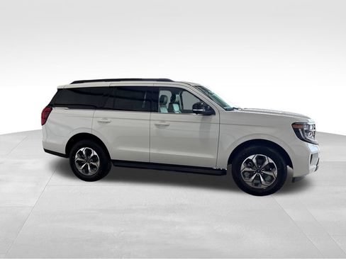 New 2027 Ford Expedition Active RWD image 7