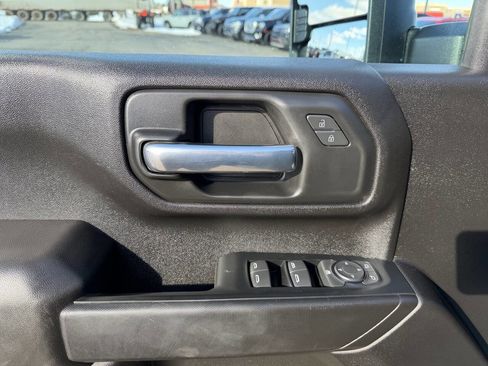 Used 2024 GMC Sierra 2500 Pro image 16