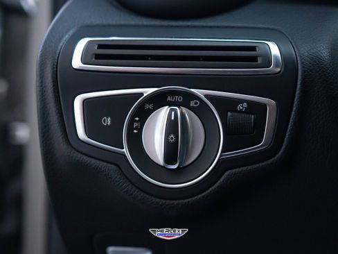 Used 2020 Mercedes-Benz C 300 4MATIC Sedan w/ AMG Line image 37