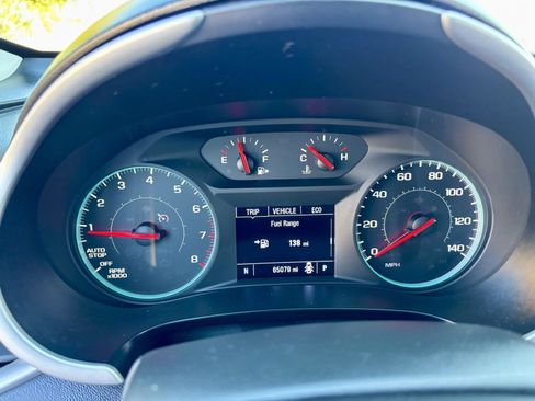 Used 2023 Chevrolet Malibu LT image 29