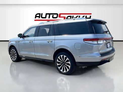 Used 2024 Lincoln Navigator L Reserve AWD/4WD image 5