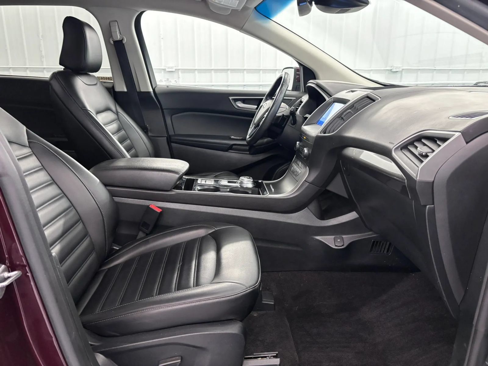 Used 2020 Ford Edge SEL w/ Convenience Package AWD/4WD image 31