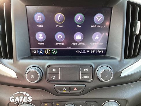 Used 2023 GMC Terrain SLT w/ Infotainment Package II AWD/4WD image 3