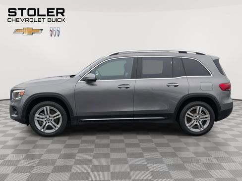 Used 2020 Mercedes-Benz GLB 250 4MATIC w/ Premium Package image 2