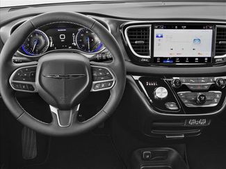 New 2026 Chrysler Voyager LX video 4