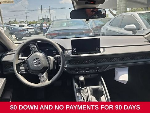 Used 2025 Honda Accord LX image 9