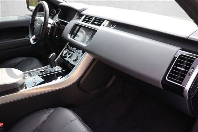 Used 2015 Land Rover Range Rover Sport Supercharged AWD/4WD image 29