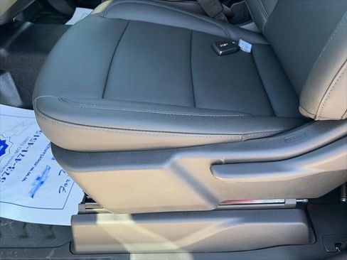 New 2026 GMC Sierra 3500 Pro w/ Convenience Package image 14