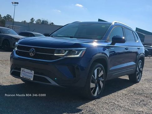 Used 2023 Volkswagen Taos SEL image 7