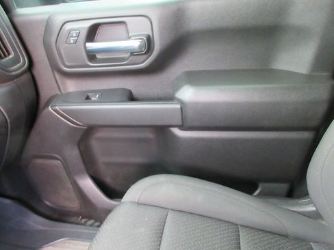 Certified 2024 Chevrolet Silverado 2500 Custom image 34