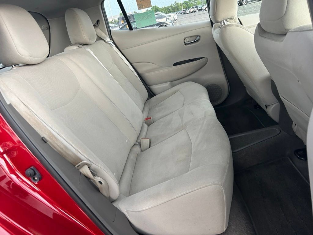 Used 2012 Nissan Leaf SL FWD image 16