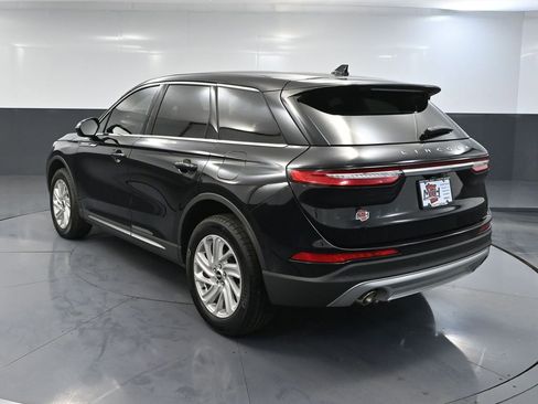 Used 2024 Lincoln Corsair AWD image 8