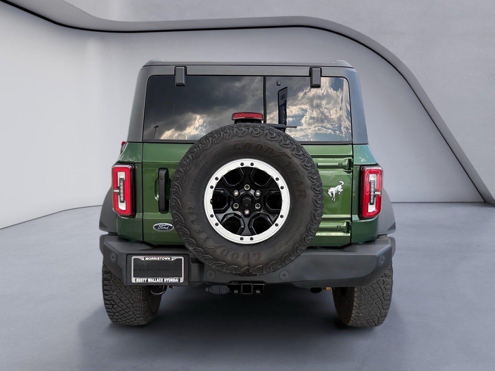 Used 2023 Ford Bronco Big Bend w/ Sasquatch Package AWD/4WD image 4