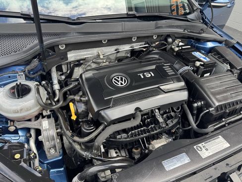 Used 2016 Volkswagen Golf S FWD image 10