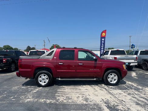 Used 2007 Chevrolet Avalanche LT w/ LT Preferred Equipment Group image 2