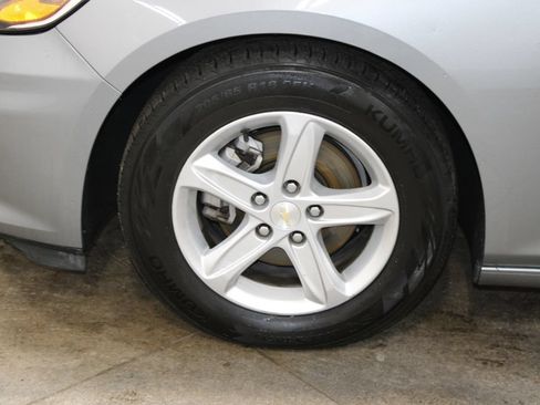 Used 2024 Chevrolet Malibu LT FWD image 43