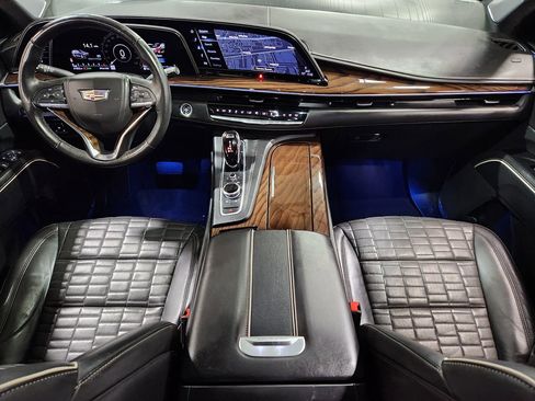 Used 2022 Cadillac Escalade ESV Sport Platinum w/ LPO, ONYX Package image 54