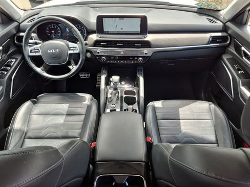 Certified 2022 Kia Telluride SX w/ SX Prestige Package AWD/4WD image 27