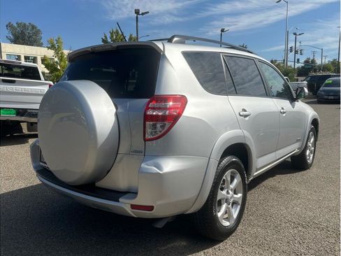 Used 2010 Toyota RAV4 Limited AWD/4WD image 7