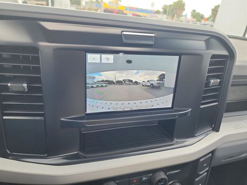 New 2025 Ford F250 XL w/ XL Chrome Package image 33