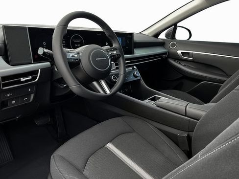 Certified 2025 Hyundai Sonata SEL FWD image 14