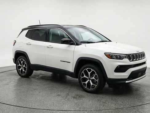 Used 2025 Jeep Compass Limited AWD/4WD image 1
