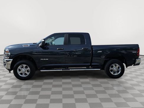 Used 2025 RAM 2500 Big Horn AWD/4WD image 5