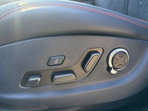 New 2027 Genesis GV70 3.5T Prestige AWD/4WD image 19