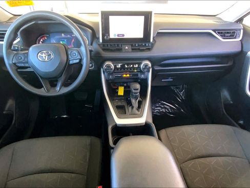 Used 2024 Toyota RAV4 XLE image 14