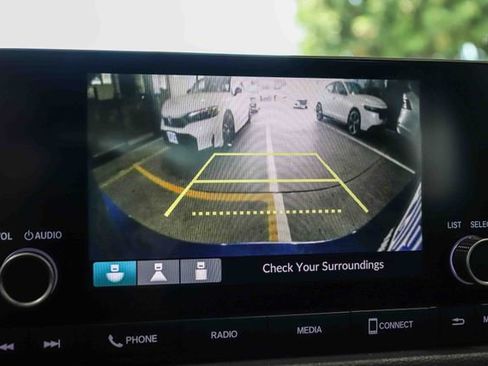 Used 2022 Honda Civic Sport image 26
